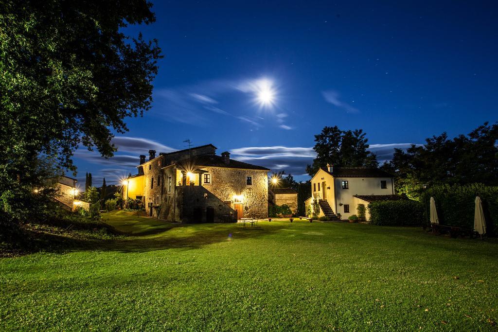 Agriturismo Il Sasso Guest House Anghiari Bagian luar foto