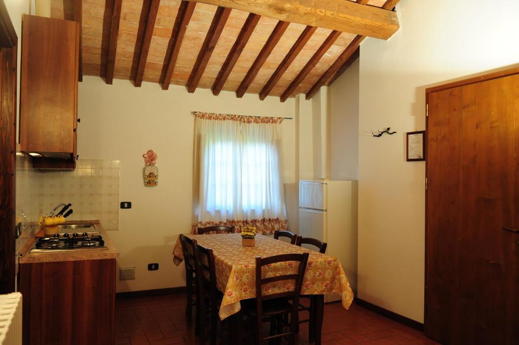 Agriturismo Il Sasso Guest House Anghiari Ruang foto