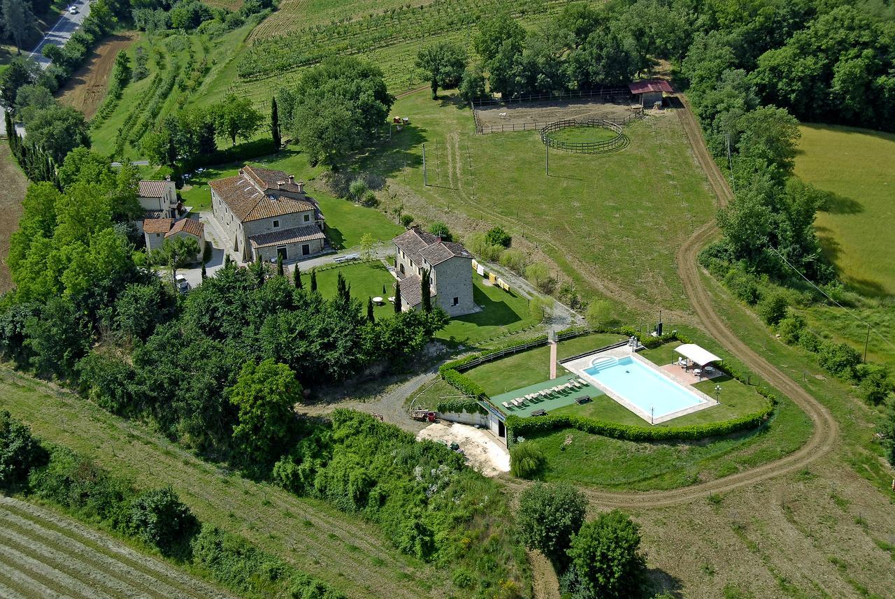 Agriturismo Il Sasso Guest House Anghiari Bagian luar foto