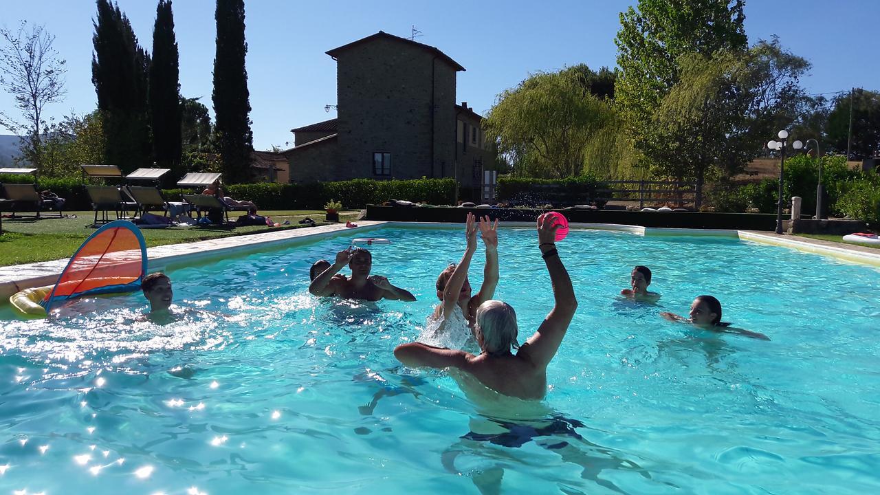 Agriturismo Il Sasso Guest House Anghiari Bagian luar foto